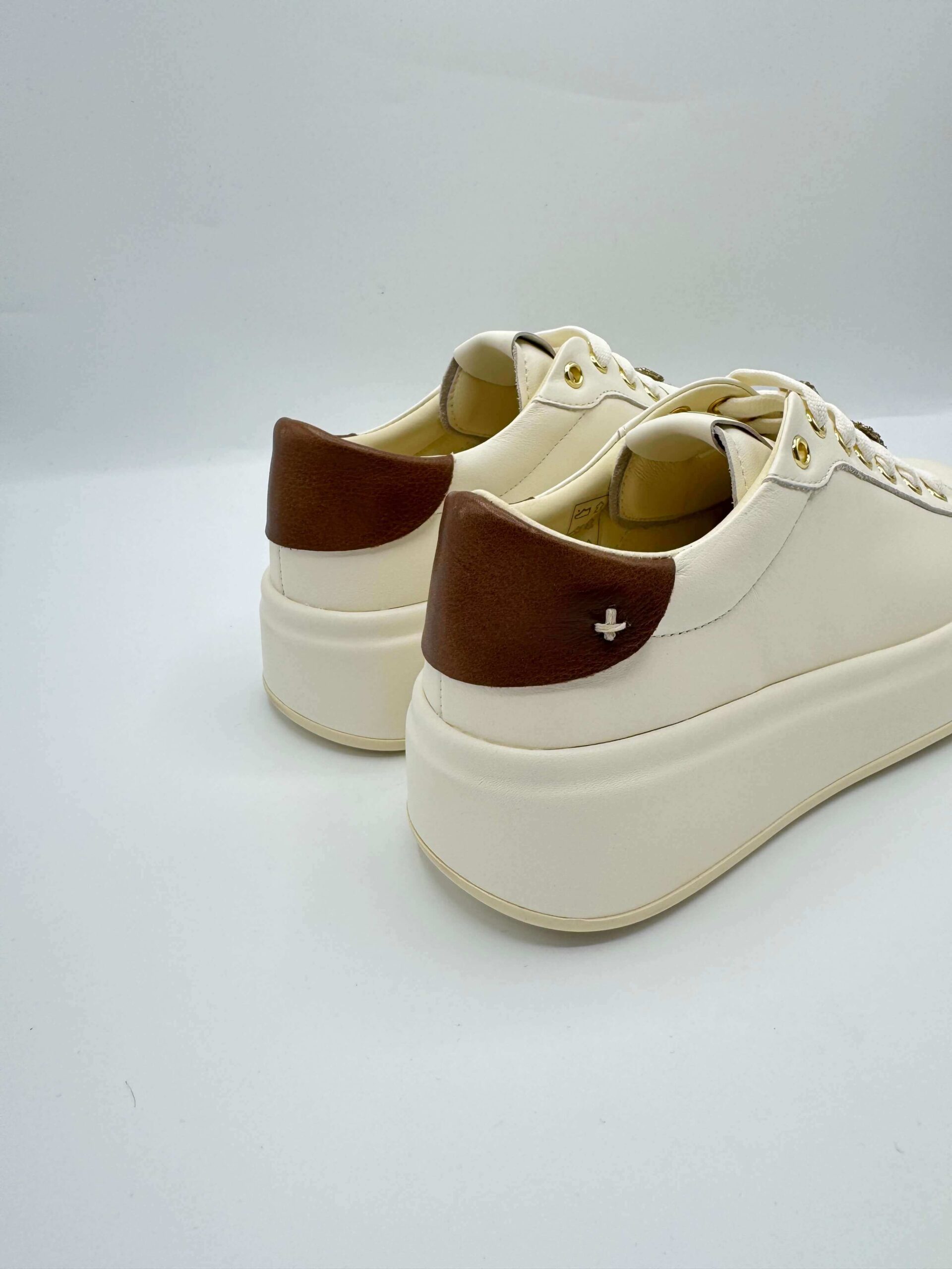 Sneakers Donna Giopiu con Pietre Brillanti – DPT ZAT50 Lacci Strass - Foto 3