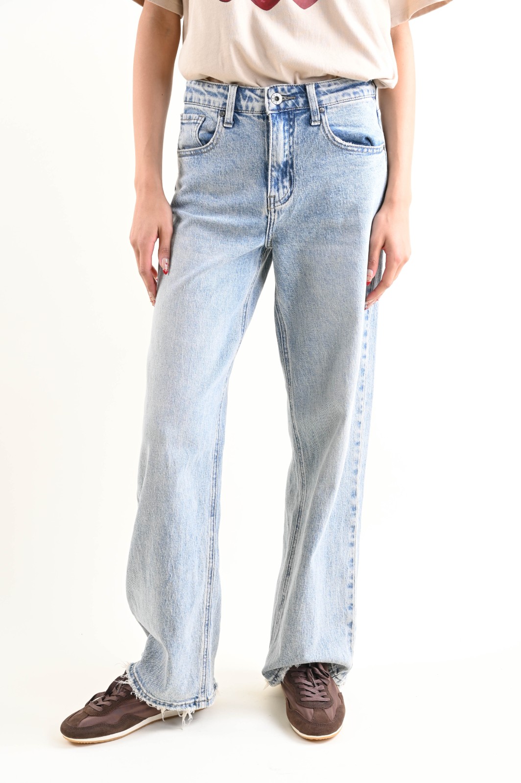 Jeans Donna a Gamba Dritta con Orli Ripped – Myastreet O175001-06
